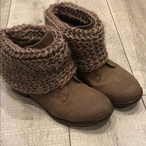 Grey brown ankle boots